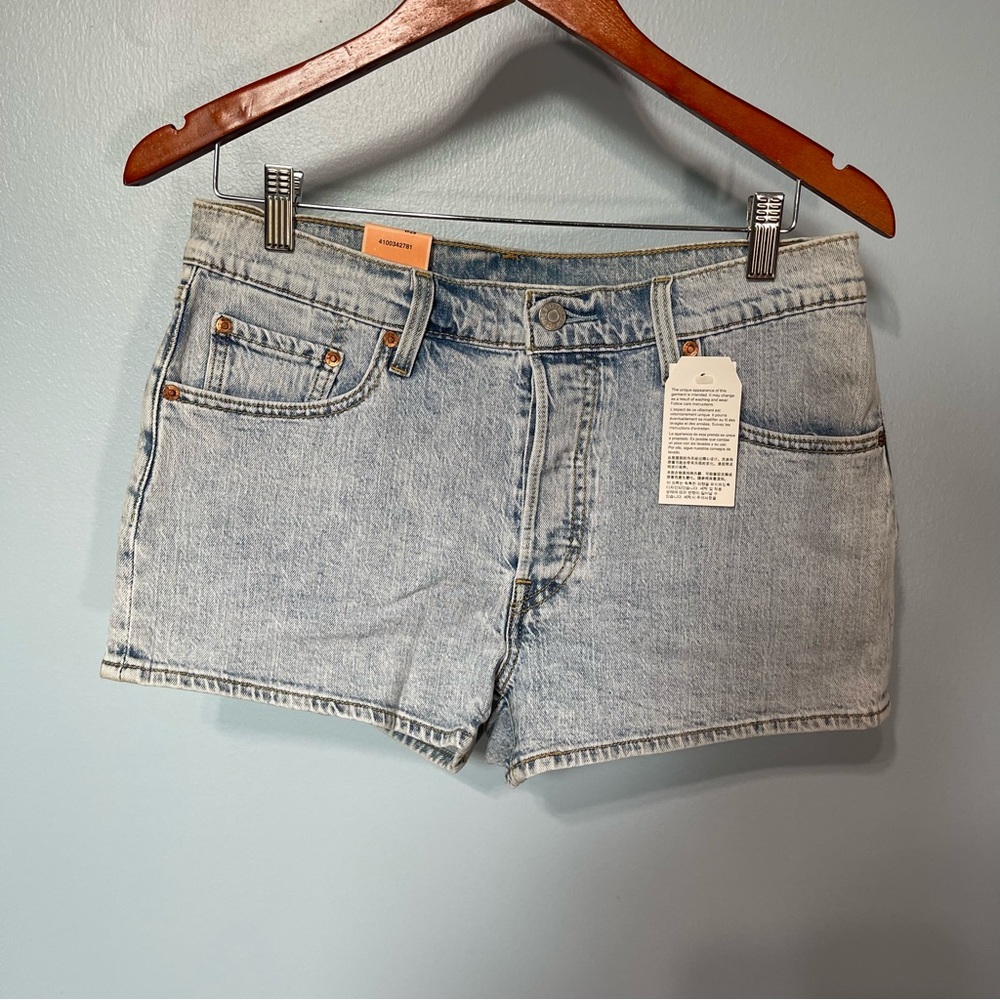 Levi's® Women's 501 Size 24 Original Straight Leg Denim Jean Shorts.